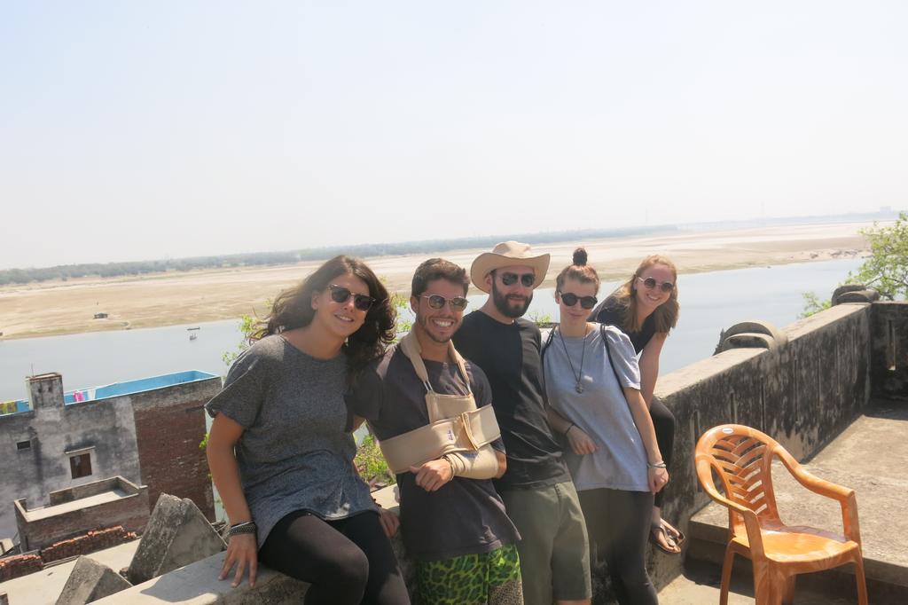 Suraj Guest House - Varanasi — Photos 3
